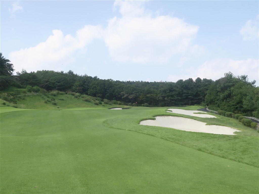 Jade Palace Golf Club